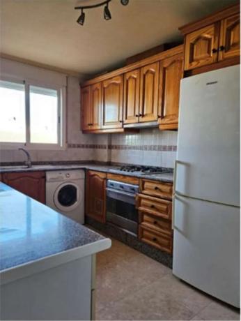 Piso en calle Reverendo Gil Guillén, 82