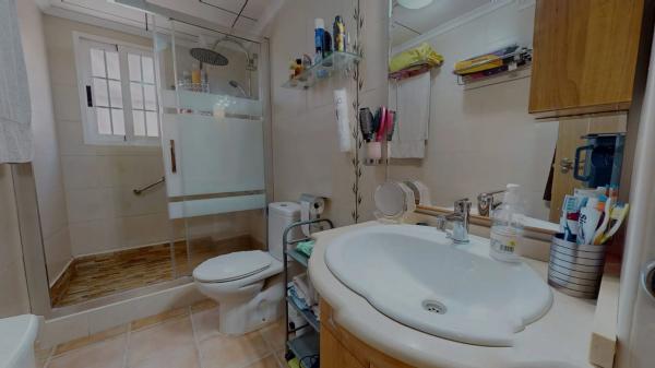 Piso en avenida Comunidad Valenciana, 2