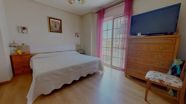 Piso en avenida Comunidad Valenciana, 2