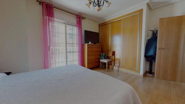 Piso en avenida Comunidad Valenciana, 2