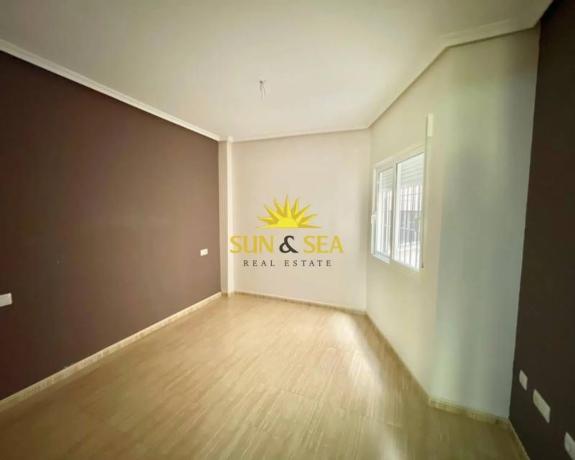 Piso en Formentera del Segura