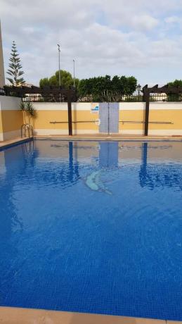 Piso en avenida de la Comunidad Valenciana