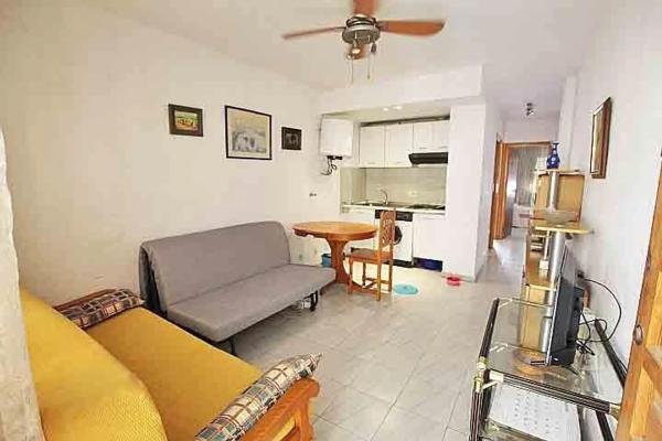 Piso en calle Sanchis Guarner, 28