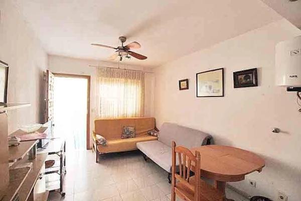 Piso en calle Sanchis Guarner, 28