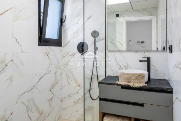 Ático en Urbanizaciones