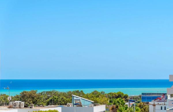 Casa independiente en avenida l'Oliveró, 64