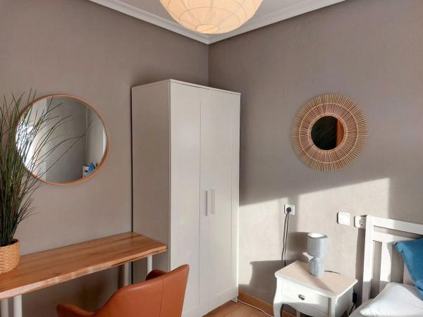 Chalet adosado en calle París, 125