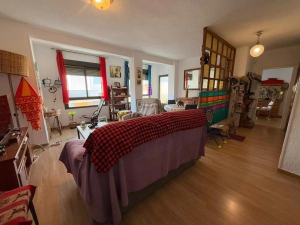 Piso en calle Miguel Hernández