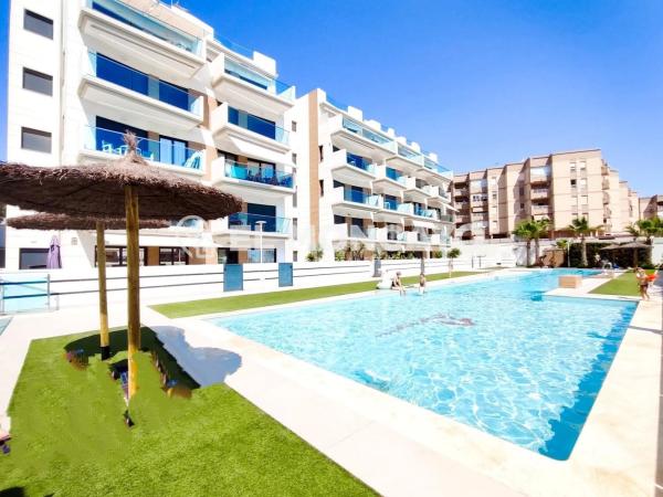 Piso en avenida de Cervantes