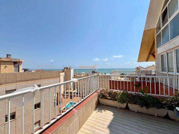 Dúplex en avenida de Cervantes