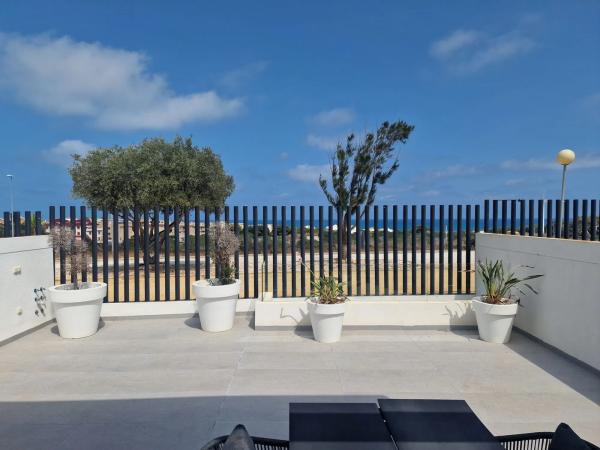 Casa independiente en avenida l'Oliveró, 113