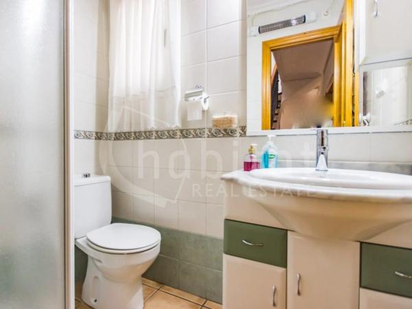 Casa independiente en calle Pueblos de Europa, 2