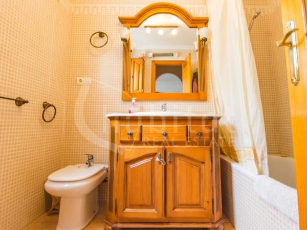 Casa independiente en calle Pueblos de Europa, 2