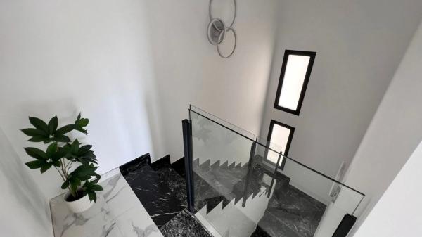 Chalet en Los Montesinos