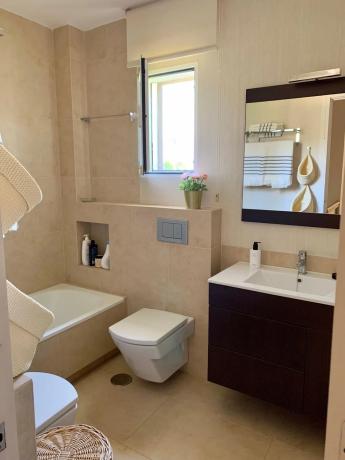 Chalet pareado en calle el Poniente, 6