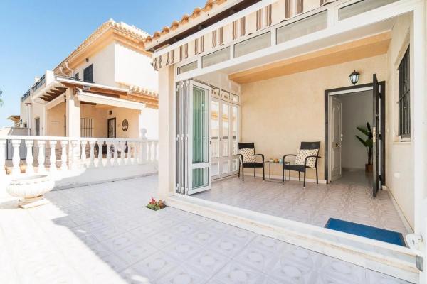 Casa independiente en calle Miguel Barceló, 4