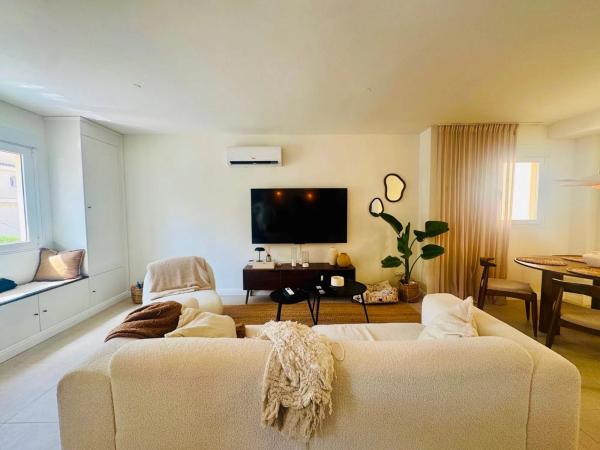 Chalet en Barrio Los Almendros-La Florida