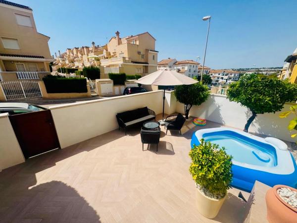 Chalet en Barrio Los Almendros-La Florida