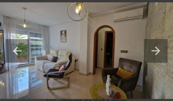 Piso en Barrio Lomas de Cabo Roig-Los Dolses