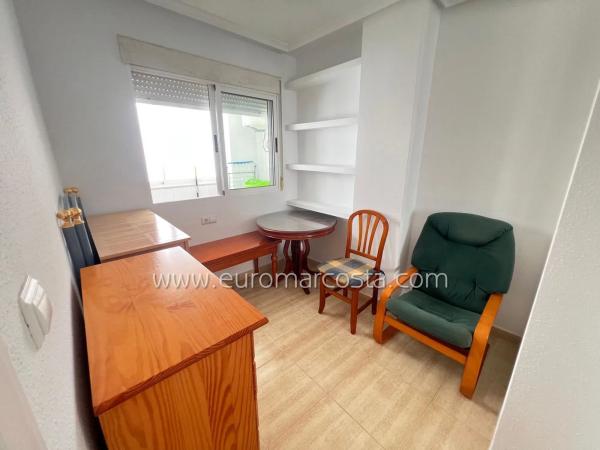 Piso en calle Dolores Viudes Blasco