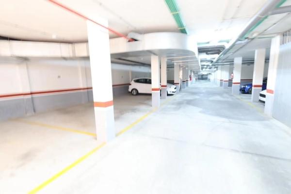 Piso en calle Pino Piñonero