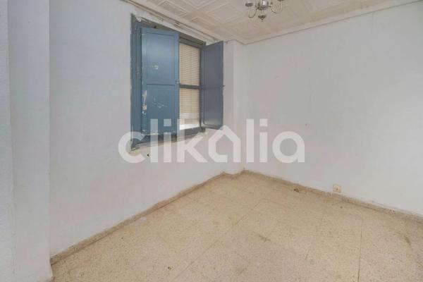 Piso en calle Miguel Delibes