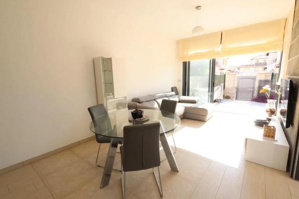 Dúplex en Barrio Lomas de Cabo Roig-Los Dolses