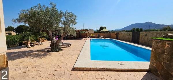 Finca rústica en Peña Rubia, 164