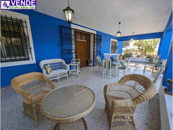 Finca rústica en calle Médico Cortés