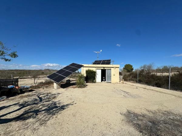 Casa rural en avenida Sierra Escalona