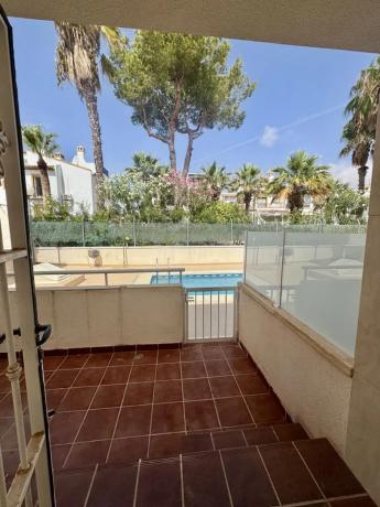 Chalet adosado en calle Cilantro