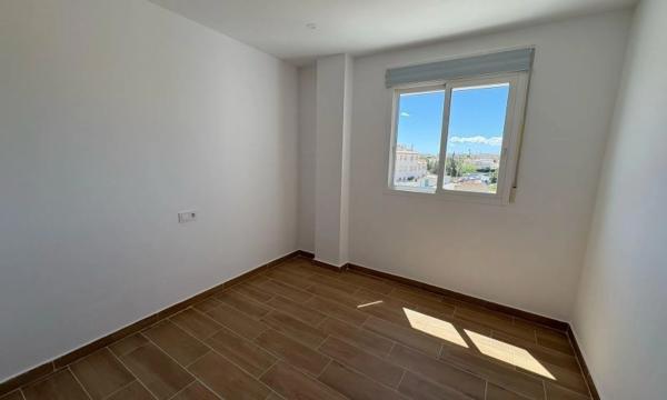 Piso en calle J.H.Alhamed, 12