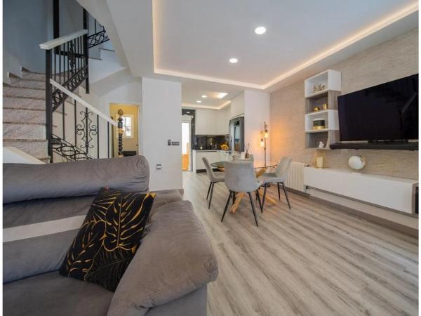 Casa independiente en calle Bidasoa, 11