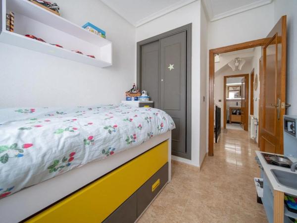 Casa independiente en calle Bidasoa, 11