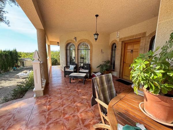 Finca rústica en camino Viejo de Almoradi s/n