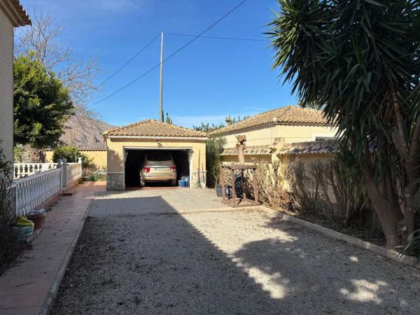 Finca rústica en camino Viejo de Almoradi s/n