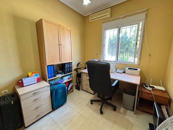 Finca rústica en camino Viejo de Almoradi s/n