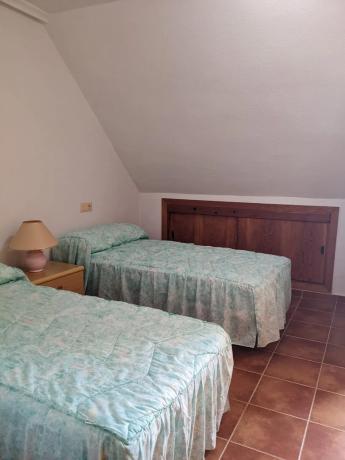 Dúplex en calle Virgen de Monserrate, 28