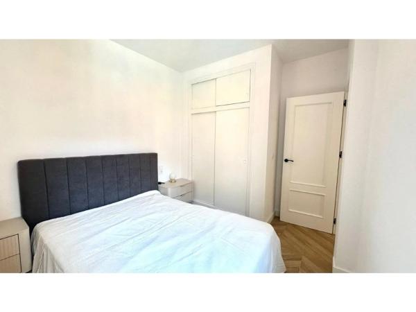 Piso en calle Jose Hurtado Romero el Felisia, 14 -17