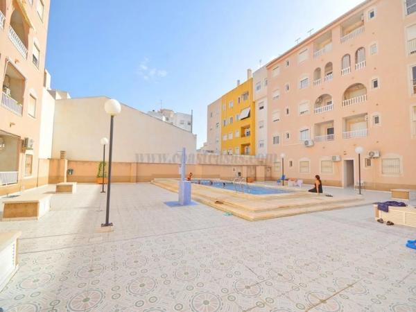 Piso en rambla Juan Mateo García