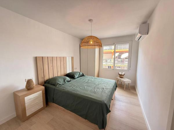 Piso en avenida Desiderio Rodríguez, 23