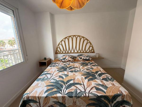 Piso en avenida Desiderio Rodríguez, 23