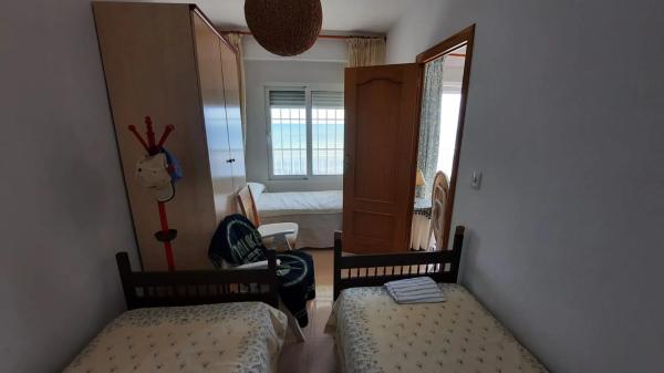 Piso en travesía Catral, 3