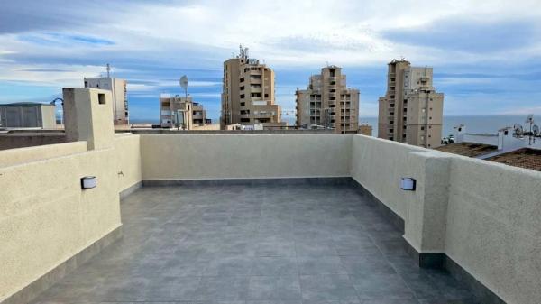 Dúplex en avenida Alfredo Nobel, 112