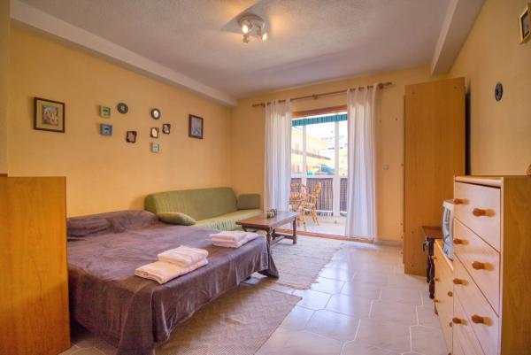 Estudio en avenida Bélgica