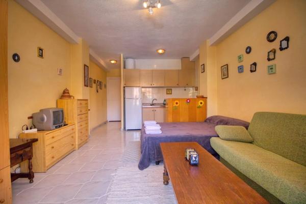 Estudio en avenida Bélgica