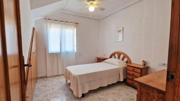 Chalet adosado en calle Las Garzas