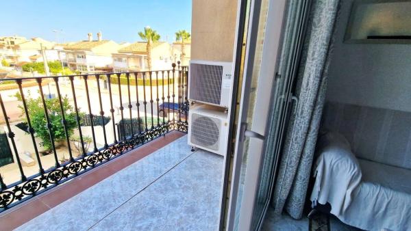 Chalet adosado en calle Las Garzas