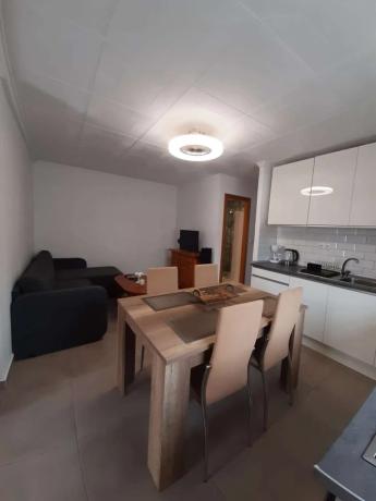 Chalet en calle Francisco Rivera-Paqui, 675