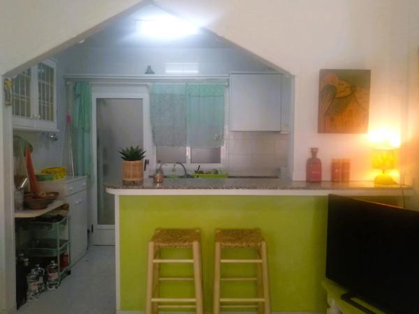 Chalet pareado en calle Alondra, 15